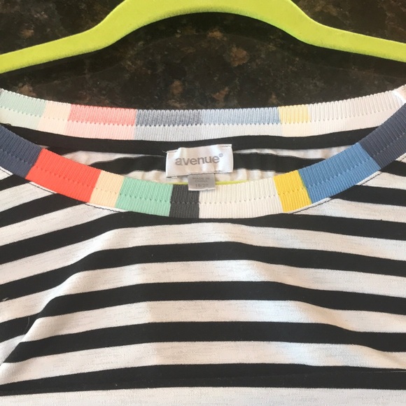 NWT Striped Tank by avenue 18/20 - Picture 7 of 7